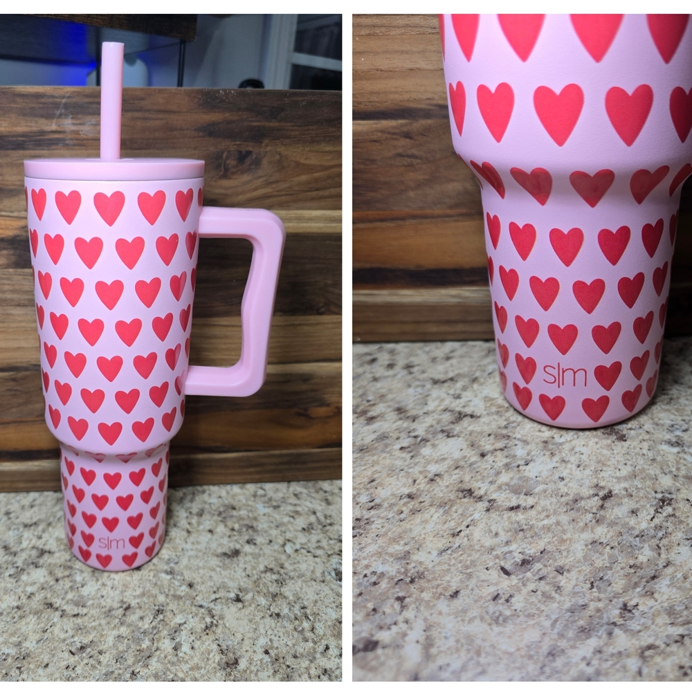 Heart Pattern Tumbler with Handle